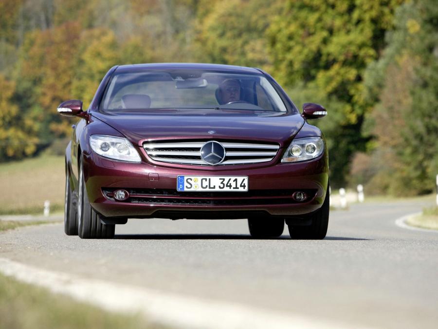  Mercedes-Benz CL500 4Matic 2008 года  (фото 11 из 16)